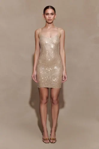 jasmyn hotfix minikleid mit mesh rcken nude 1 330x495 - Jasmyn Hotfix-Minikleid mit Mesh-R&uuml;cken &ndash; Nude